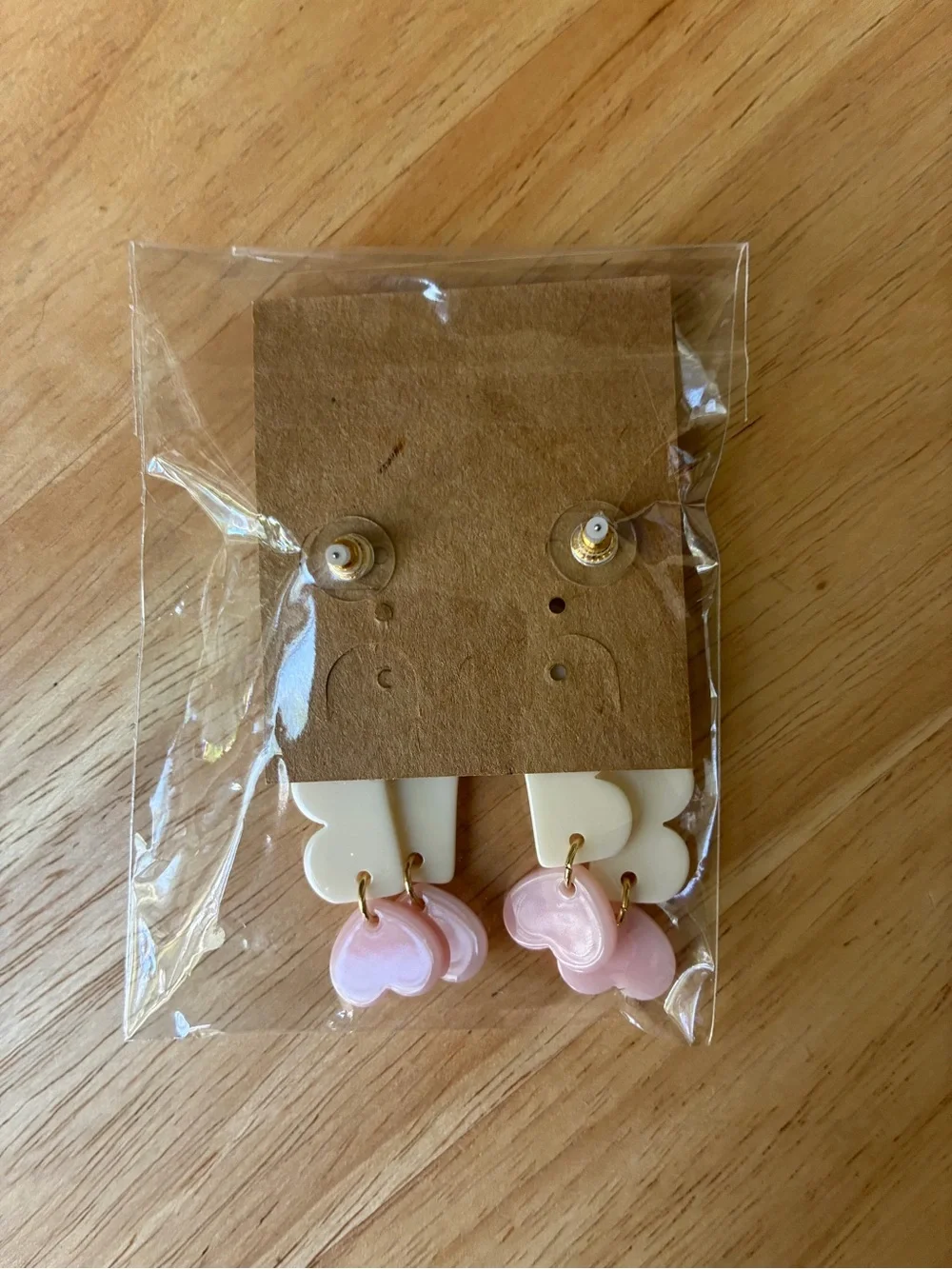 Plunder Design Cream & Pink Scalloped Heart Drop Earrings - Picture 2 of 2